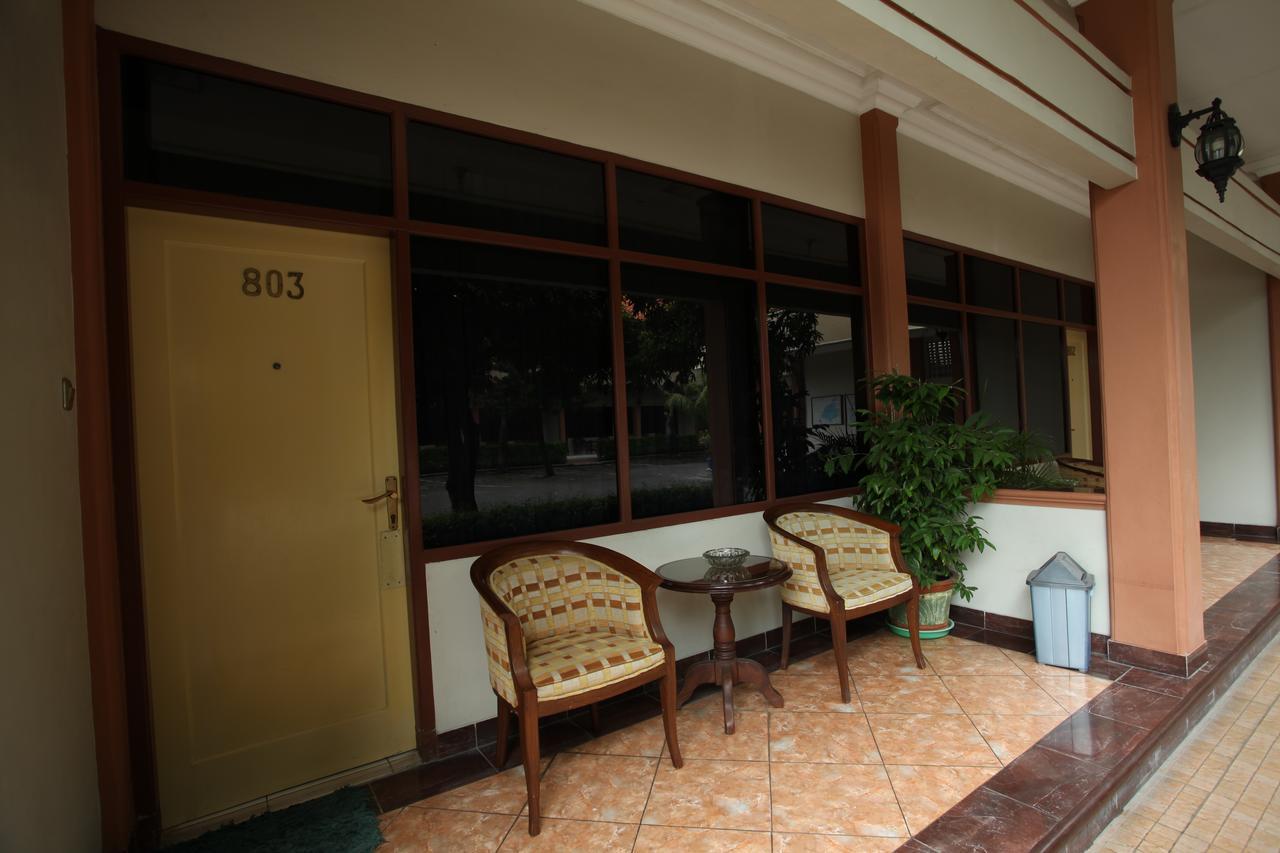 Langensari Hotel 치레본 외부 사진