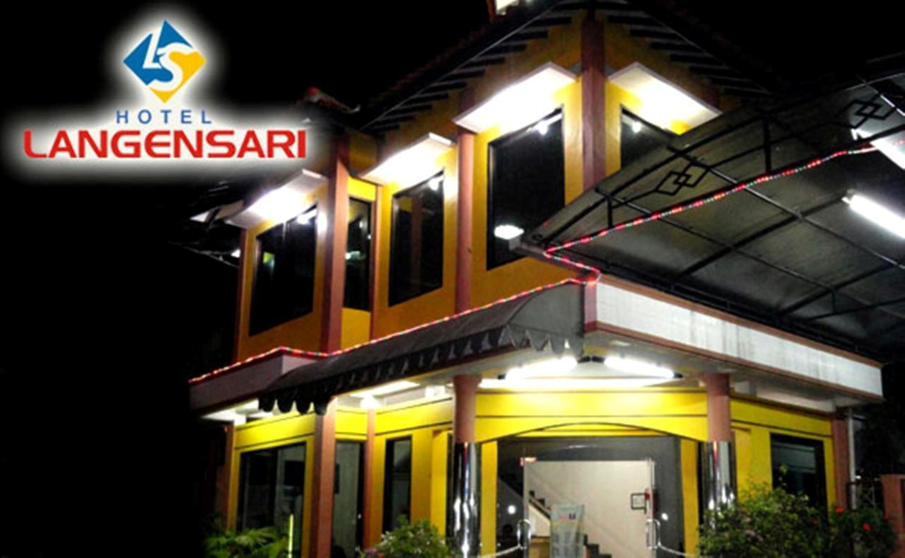 Langensari Hotel 치레본 외부 사진